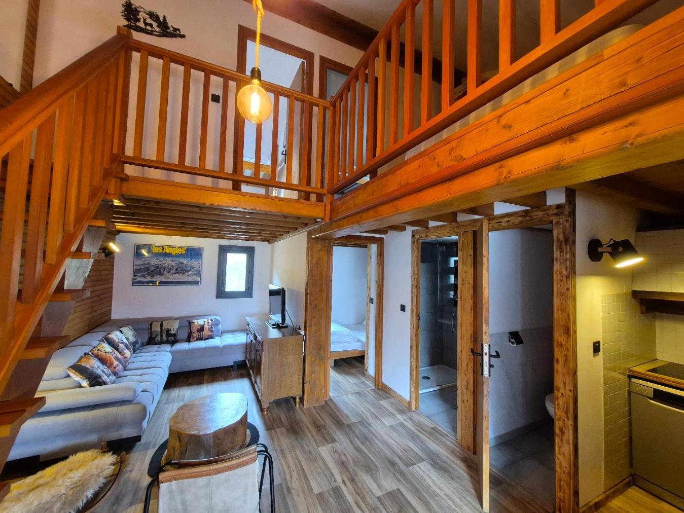 Chalet 8 Couchages A 100M Du Bas Des Pistes Et Commerces Les Angles  Luaran gambar